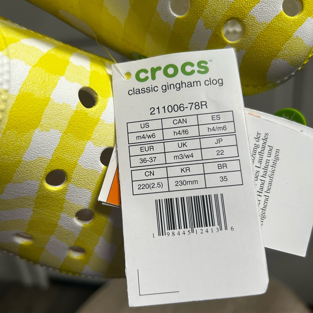 Crocs Classic Yellow Gingham in Daylily colorway Slip-On Clogs Sz W6/M4 - Picture 4 of 11